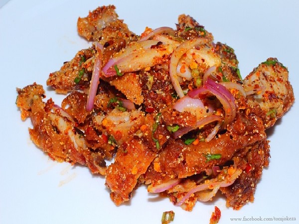 ยำไก่แซ่บ วันศุกร์